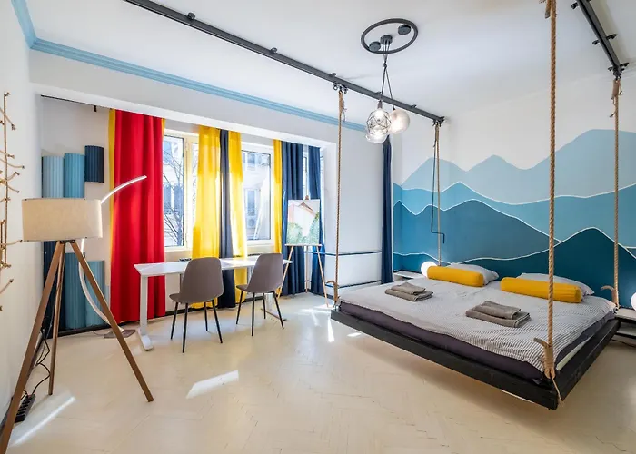 Modern , Spacious 2br In Center Apartamento *