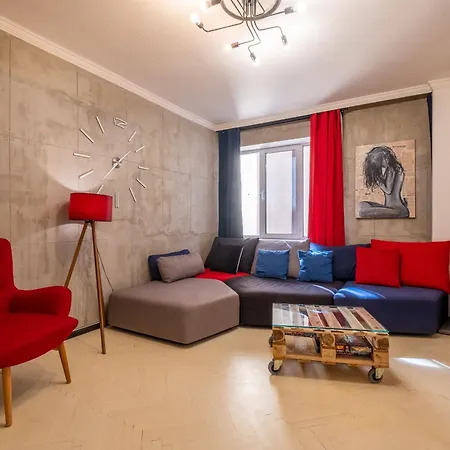 Apartment Modern , Spacious 2br In Center Sofia