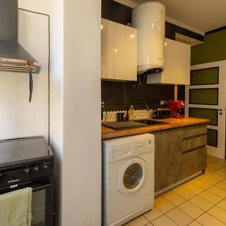 Modern , Spacious 2br In Center Appartamento Sofia